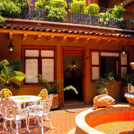 Hotel Los Escudos