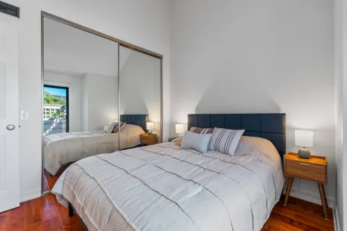 Turf & Tide: Rare Triple Crown Home – Near Beach - 3-Star