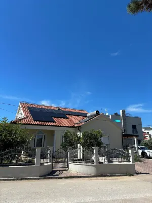 Villa Mandolina Apartments Hotels in 