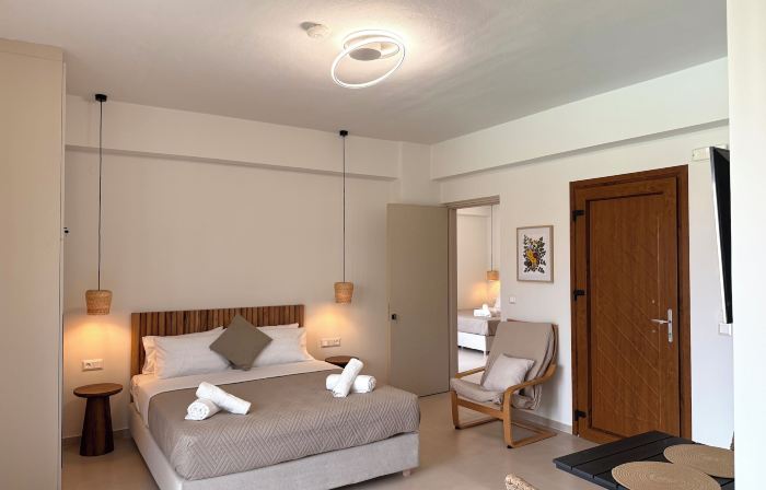Almyra Apartments & Suites