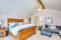 Spacious and Secluded Madison Home Near Dtwn! - spa
