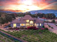 Private Vineyard Estate Near Napa - 부티크
