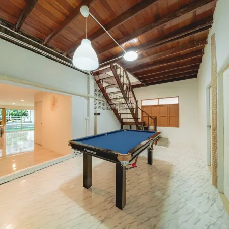 Gao Phala Beachfront Hostel