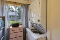 Cozy Maine Lakefront Cabin Rental - 3-Star