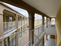 Red Lion Inn & Suites Junction City - 2 tähden
