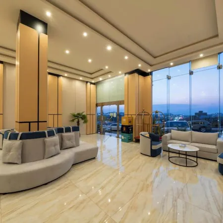 Al Qasr Hotel Suites - Al Iskan District