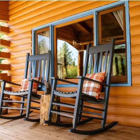 Cozy Vermont Log Cabin Near Okemo & Killington