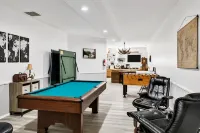 Upstate Waterfront Retreat 4000 sq ft with 2 Kitchens!!! - Gym