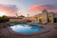 Pickleball Paradise Sleeps 16 Pool Hot Tub - Jacuzzi