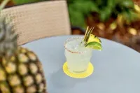 White Sands Hotel - bar