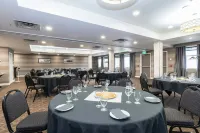 Sandman Hotel Grande Prairie - parking