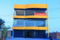 Hotel CM Plaza - 2-Star