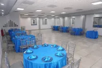 Quality Inn Piedras Negras - breakfast