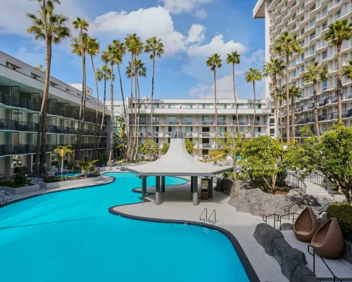 ماريوت مطار لوس أنجلوس Hotels near منطقة لاكس