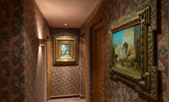Neuilly Park Hotel
