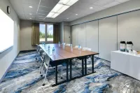 Fairfield Inn & Suites Moncton - พร้อมWifi