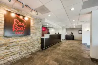 Red Roof Inn Birmingham South - parking