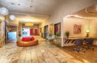 Leonardo Hotel Karlsruhe - Cheap