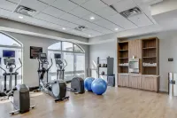 Embassy Suites by Hilton Louisville East - parking