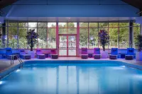 Delta Hotels by Marriott Huntingdon - Pools