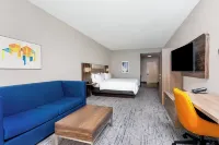 Holiday Inn Express & Suites FLORIDA CITY-GATEWAY TO KEYS by IHG - Parking