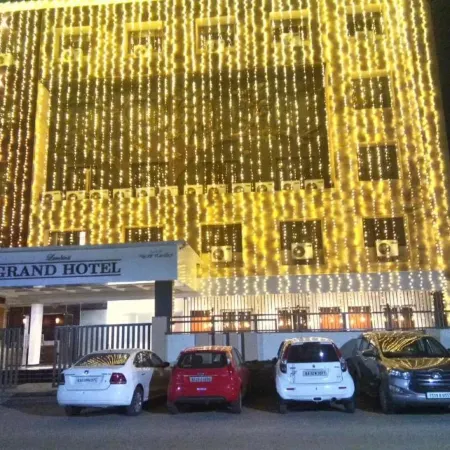Lumbinis Grand Hotel