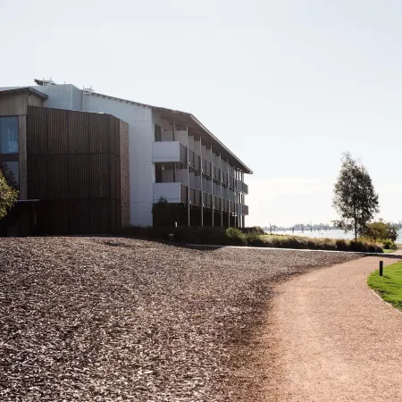 The Sebel Yarrawonga Silverwoods
