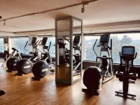 The Landmark Towers - Gym