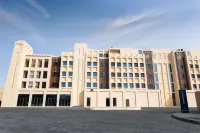 Tulip Residences Muscat The Village - de playa