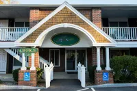Juniper Hill Inn - Hot Tub