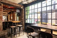 Stay Swanky Hostel - 2-Star