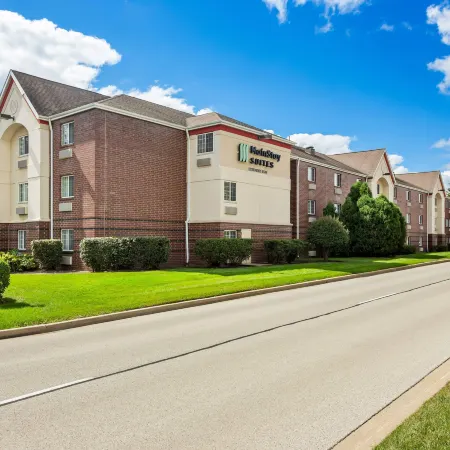 MainStay Suites Chicago Hoffman Estates