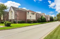 MainStay Suites Chicago Hoffman Estates - Pet-friendly
