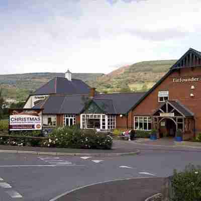 Aberdare Hotel Exterior