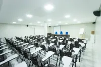 Valérius Palace Hotel - Cho phép mang theo thú cưng