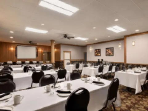 Travelodge by Wyndham Brandon Hoteles en Brandon