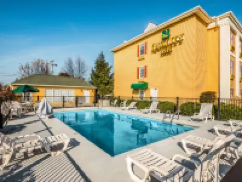 Quality Inn Oak Ridge Hotels in Oak Ridge