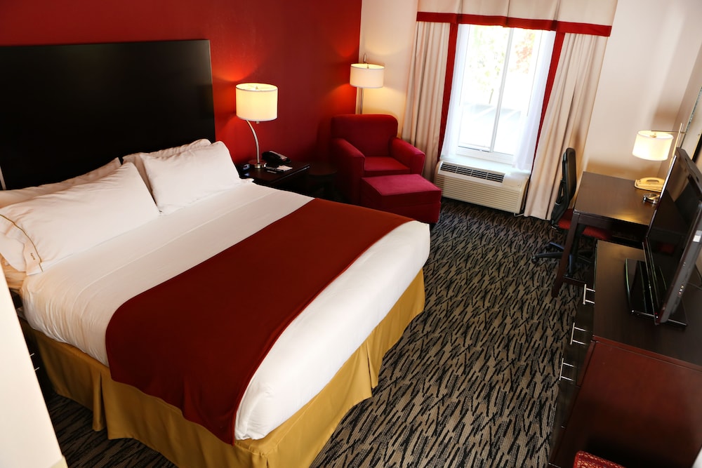 Holiday Inn Express Hotel & Suites - Sumter, an Ihg Hotel