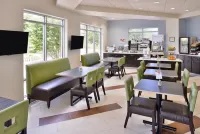Holiday Inn Express & Suites Mooresville - Lake Norman Hotels in Mooresville