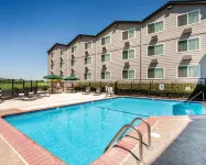 Quality Inn & Suites - Pet friendly