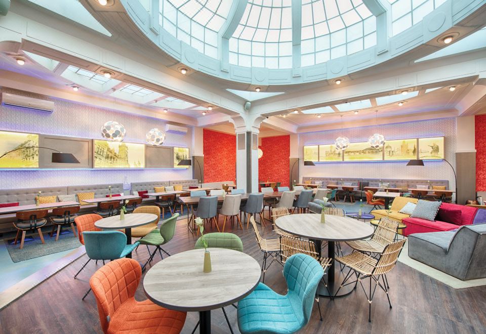 Hotel Leonardo Prague Over view