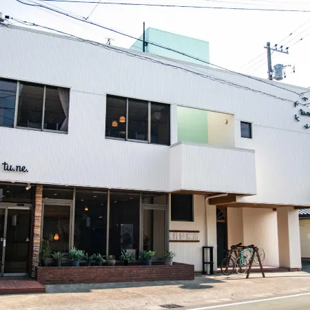tu.ne.Hostel