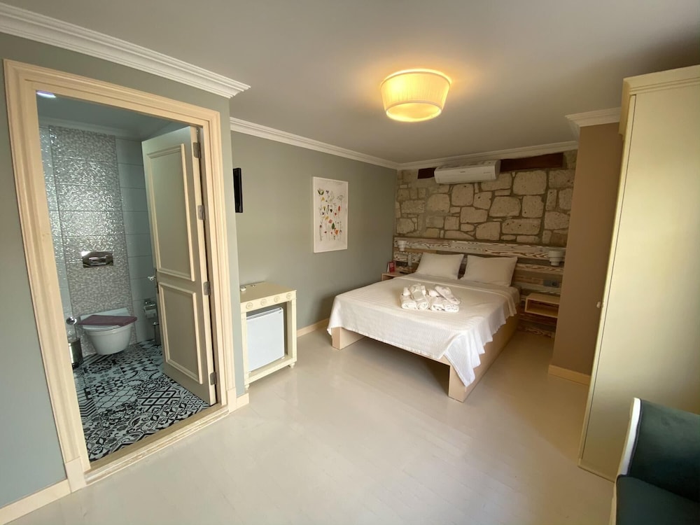 Monk Hotel Alacati - Adults Only