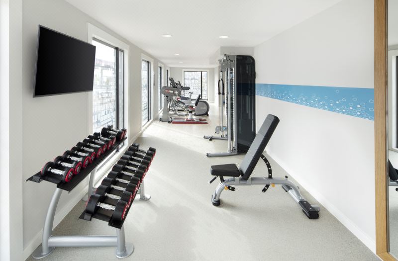 Hampton by Hilton London Excel photo 2