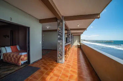 Ast Surf Hotel Hoteles cerca de beach pool ranch