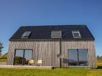 Taigh Uilleim Hotels near Claigan Coral Beach