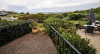 Beachfront Apartments Hotels in Narooma