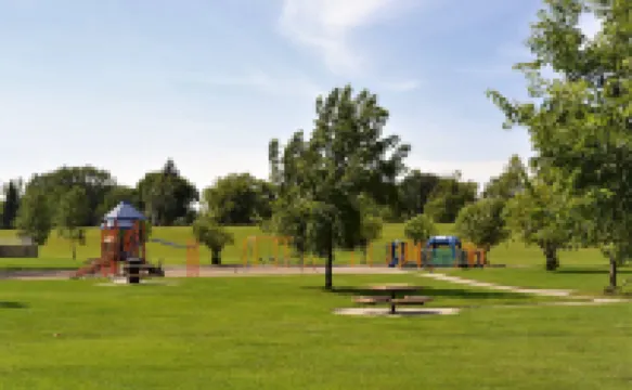 City Pads - Riverside Park