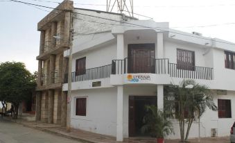 Emeraua Hospedaje - Hostel