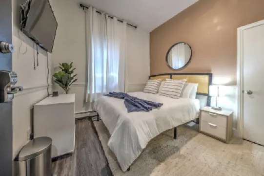 Great Value Studio in South End! Hotels in 